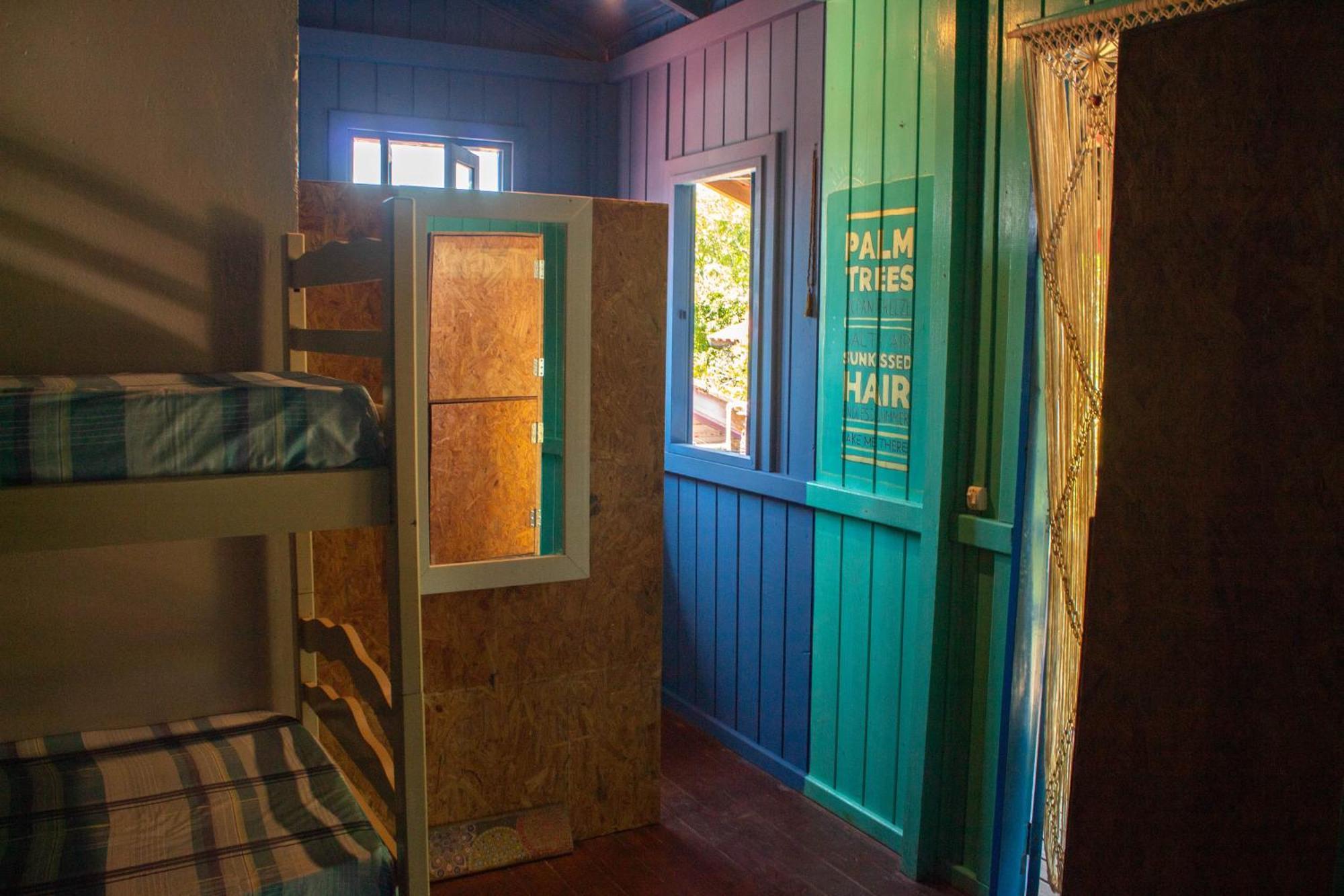 Hostel Antonio Pescador - Centro Da Guarda do Embaú 외부 사진