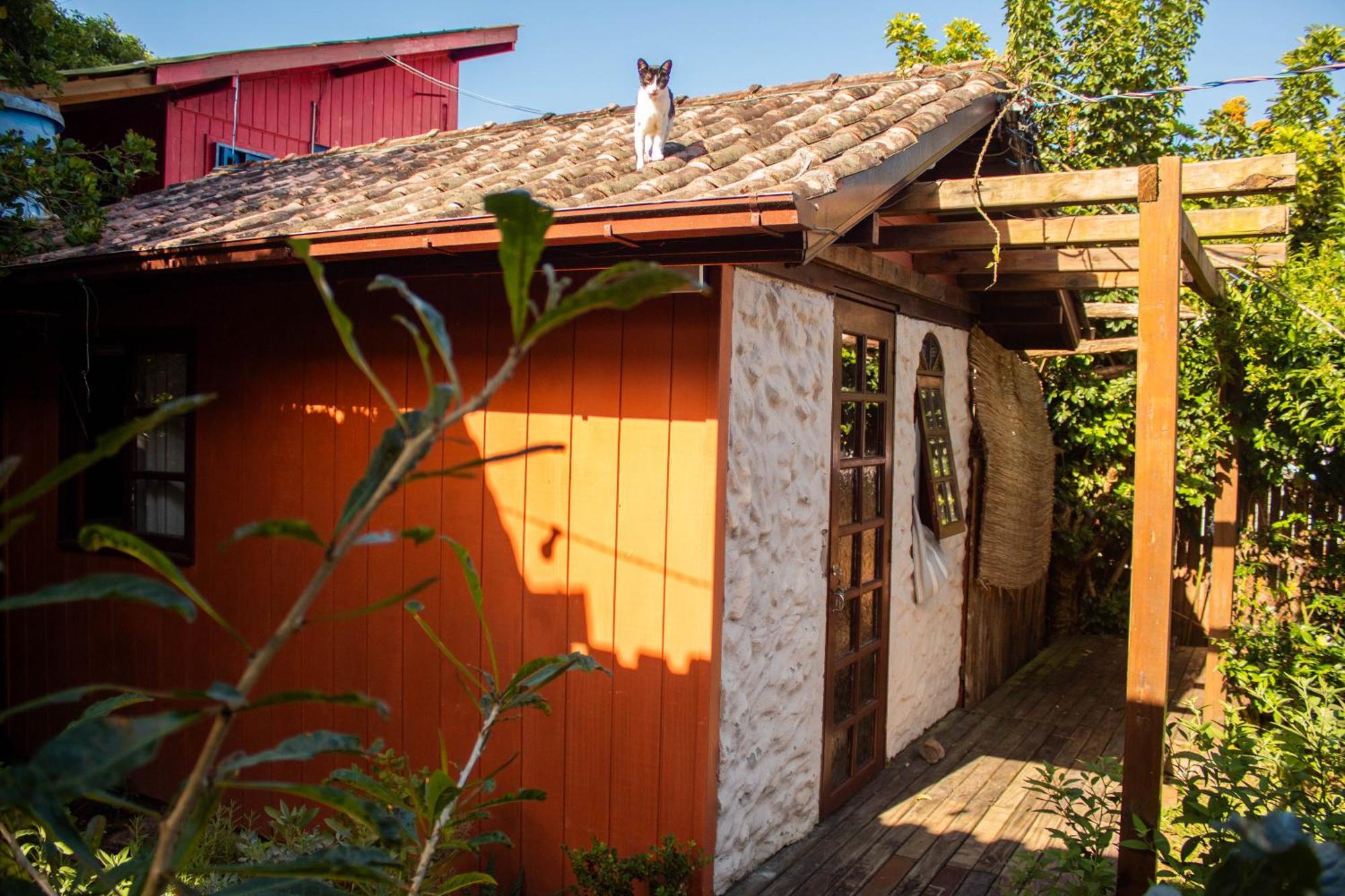 Hostel Antonio Pescador - Centro Da Guarda do Embaú 외부 사진