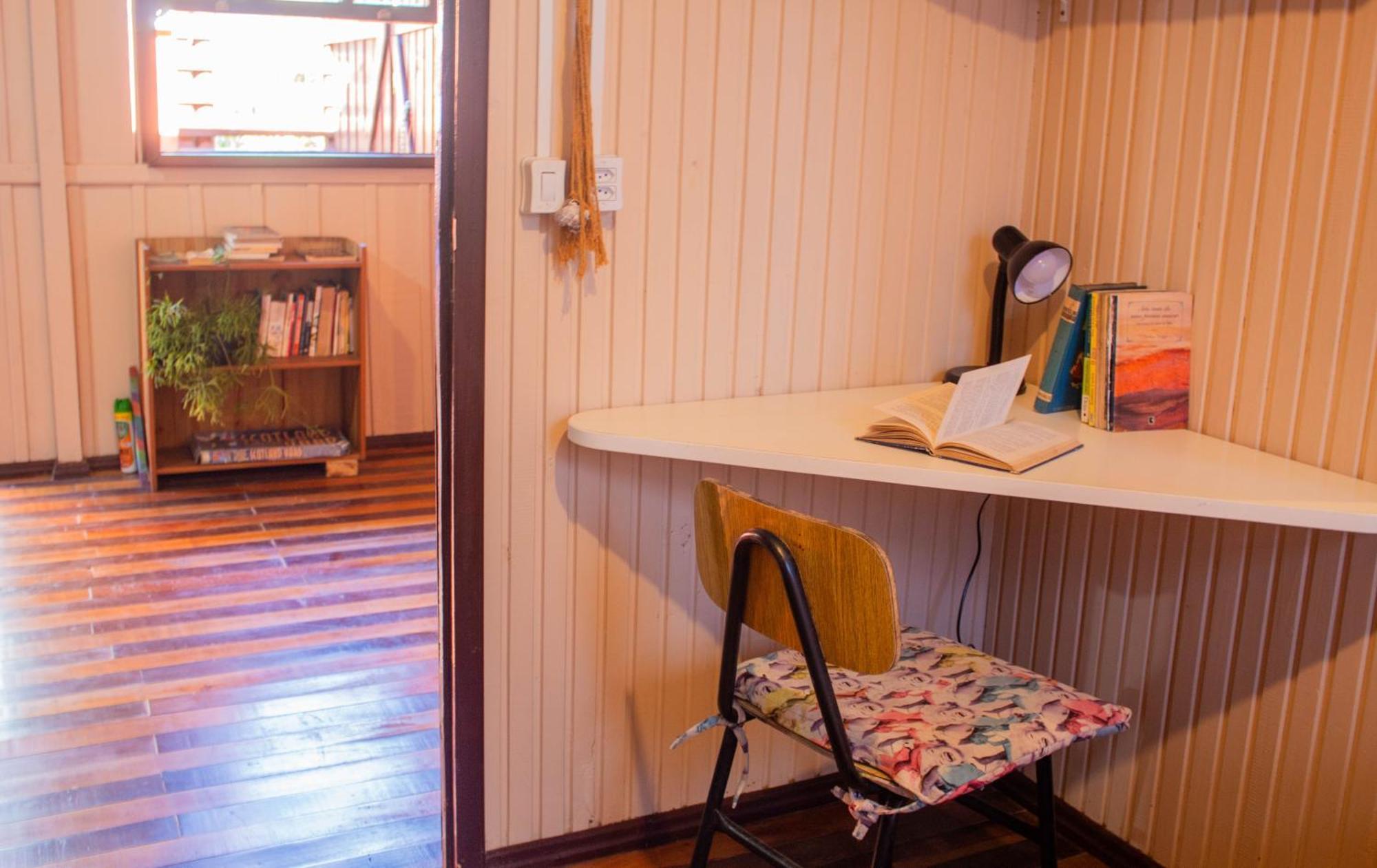 Hostel Antonio Pescador - Centro Da Guarda do Embaú 외부 사진