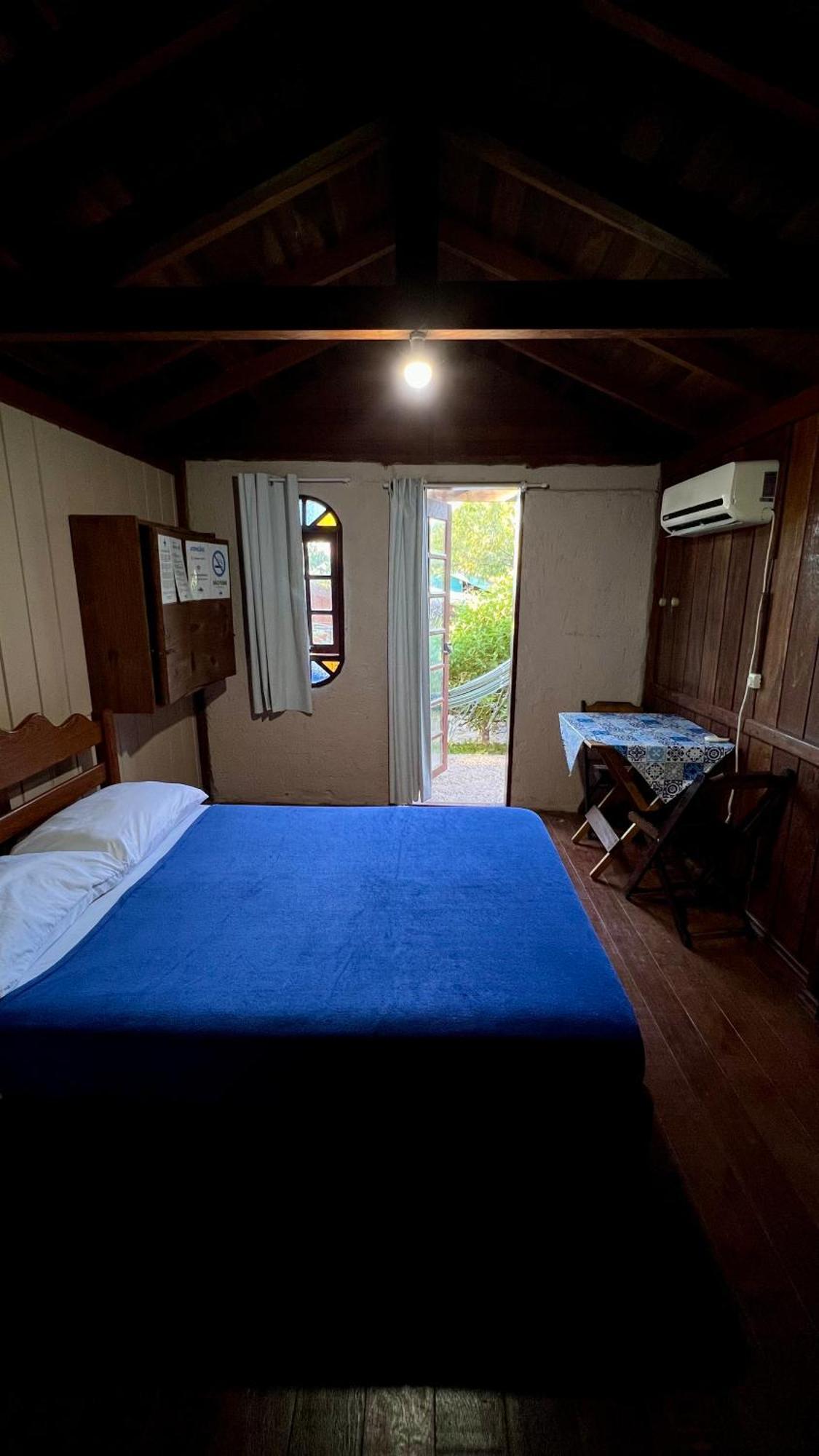 Hostel Antonio Pescador - Centro Da Guarda do Embaú 객실 사진