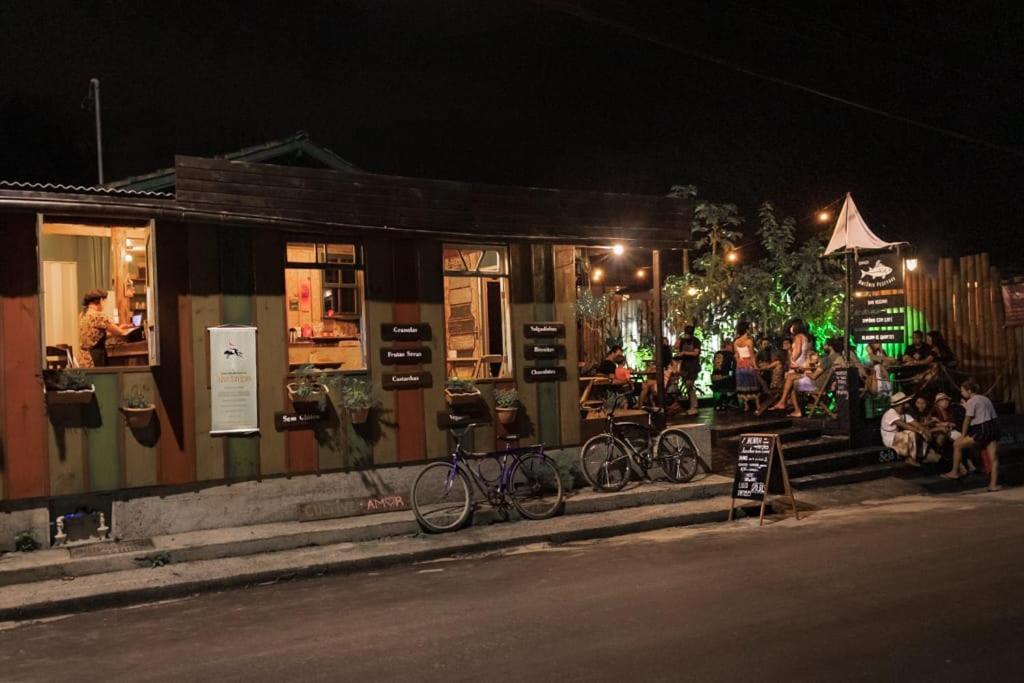 Hostel Antonio Pescador - Centro Da Guarda do Embaú 외부 사진